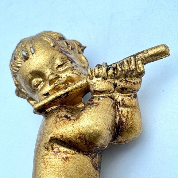 Gold Cherub Angel Figurines Set Of 2 Playing Flute Sitting On Rock Resin Vtg - Picture 4 of 10